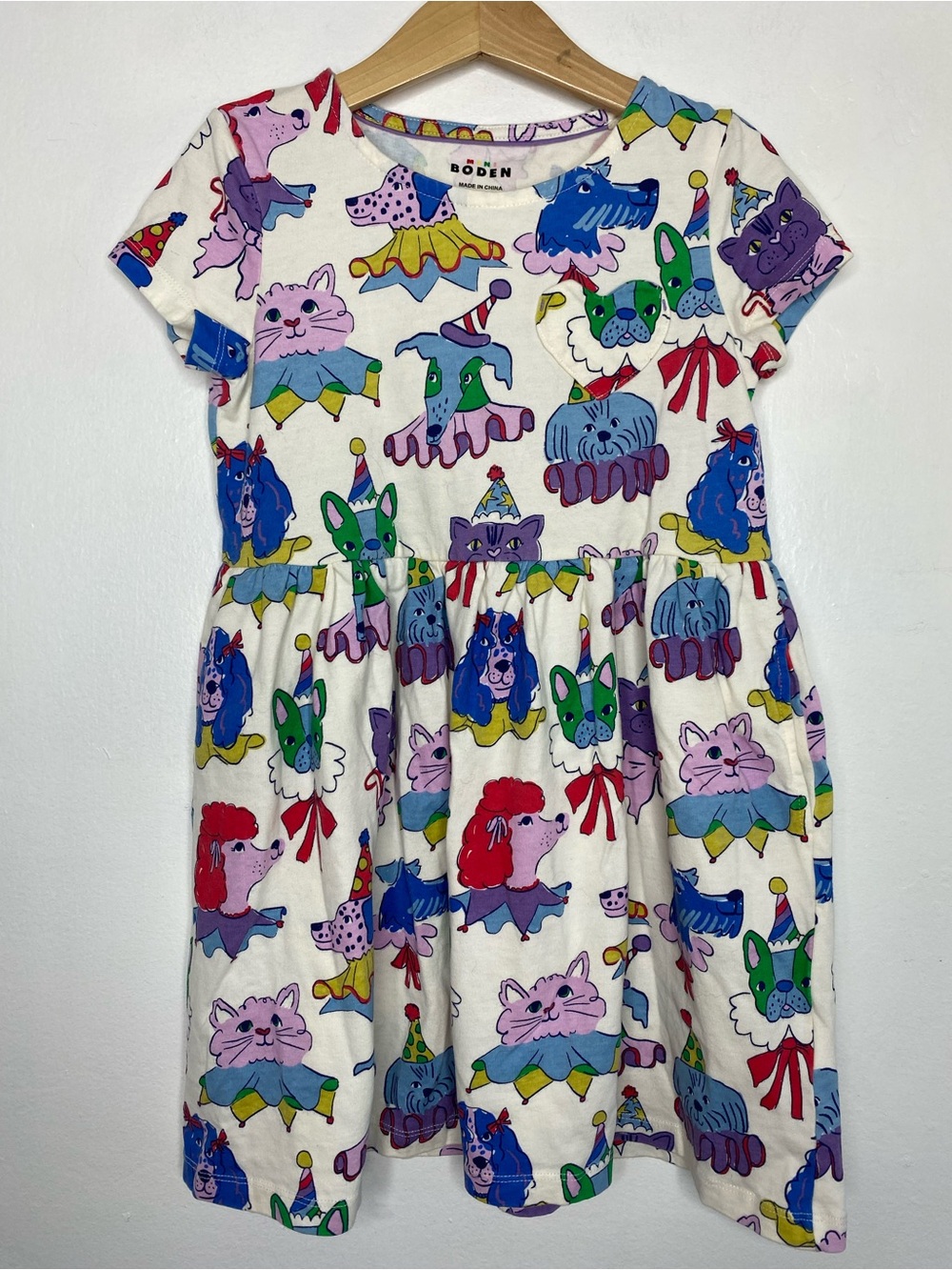 Mini Boden Celebration Dogs and cats Jersey dress Size 7-8